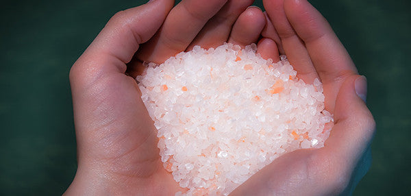 NOURISH YOUR SKIN WITH HIMALAYAN SALT